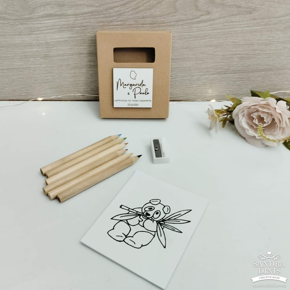 Kit conjunto livro e lápis para colorir Coração de Viana 