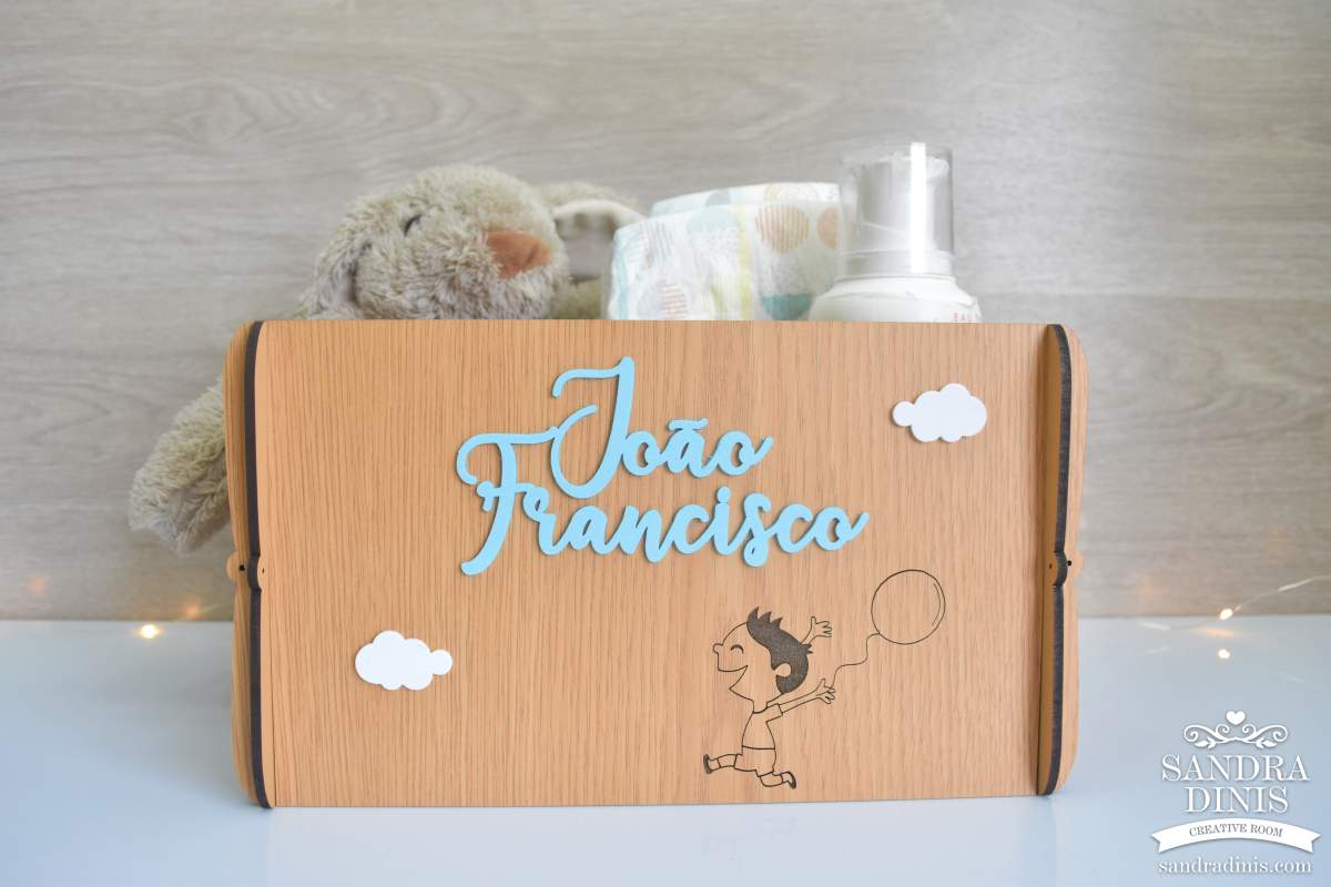 Caixa de arrumações para bebé personalizada - Carvalho