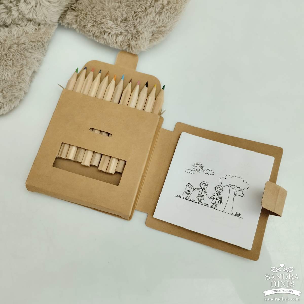 Kit livro e lápis para colorir Elefante V1