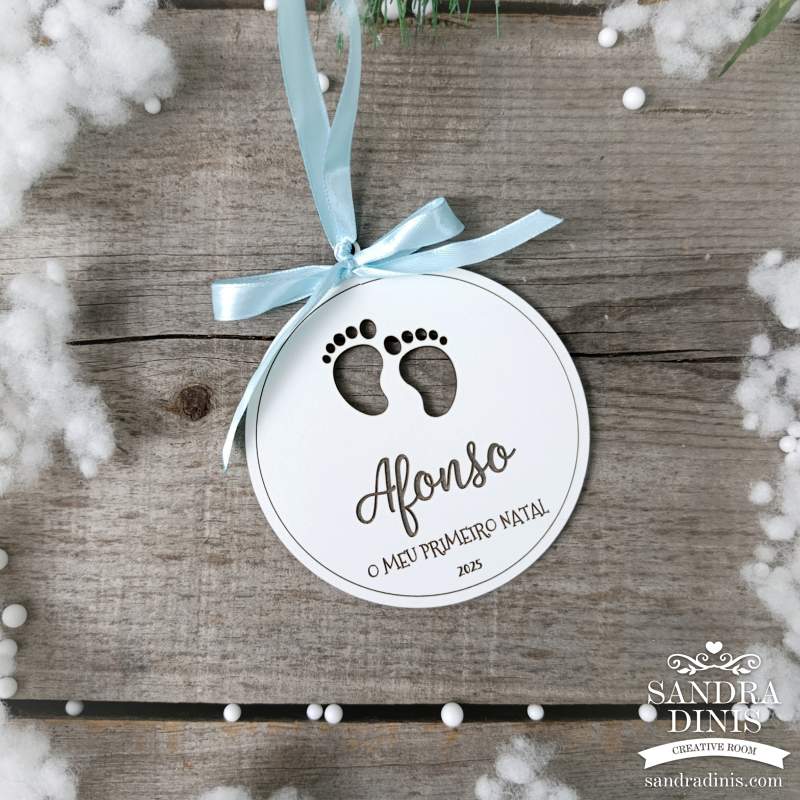 Bola personalizada o Meu 1º Natal - Pezinhos branca 