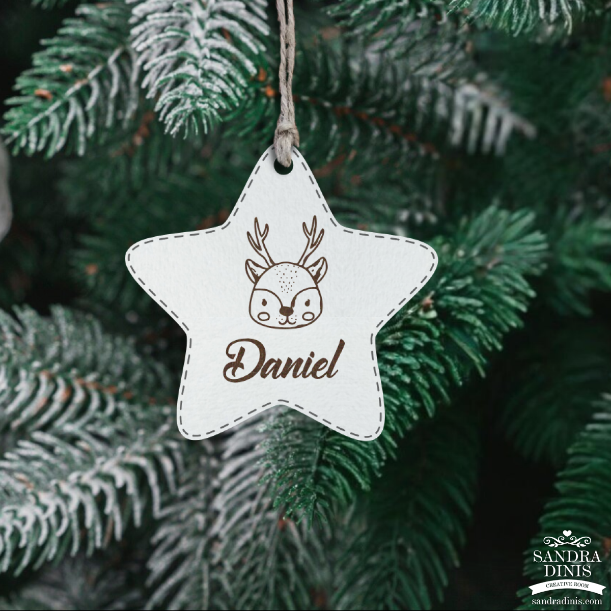 Estrela Natal com bonequinho personalizada com nome