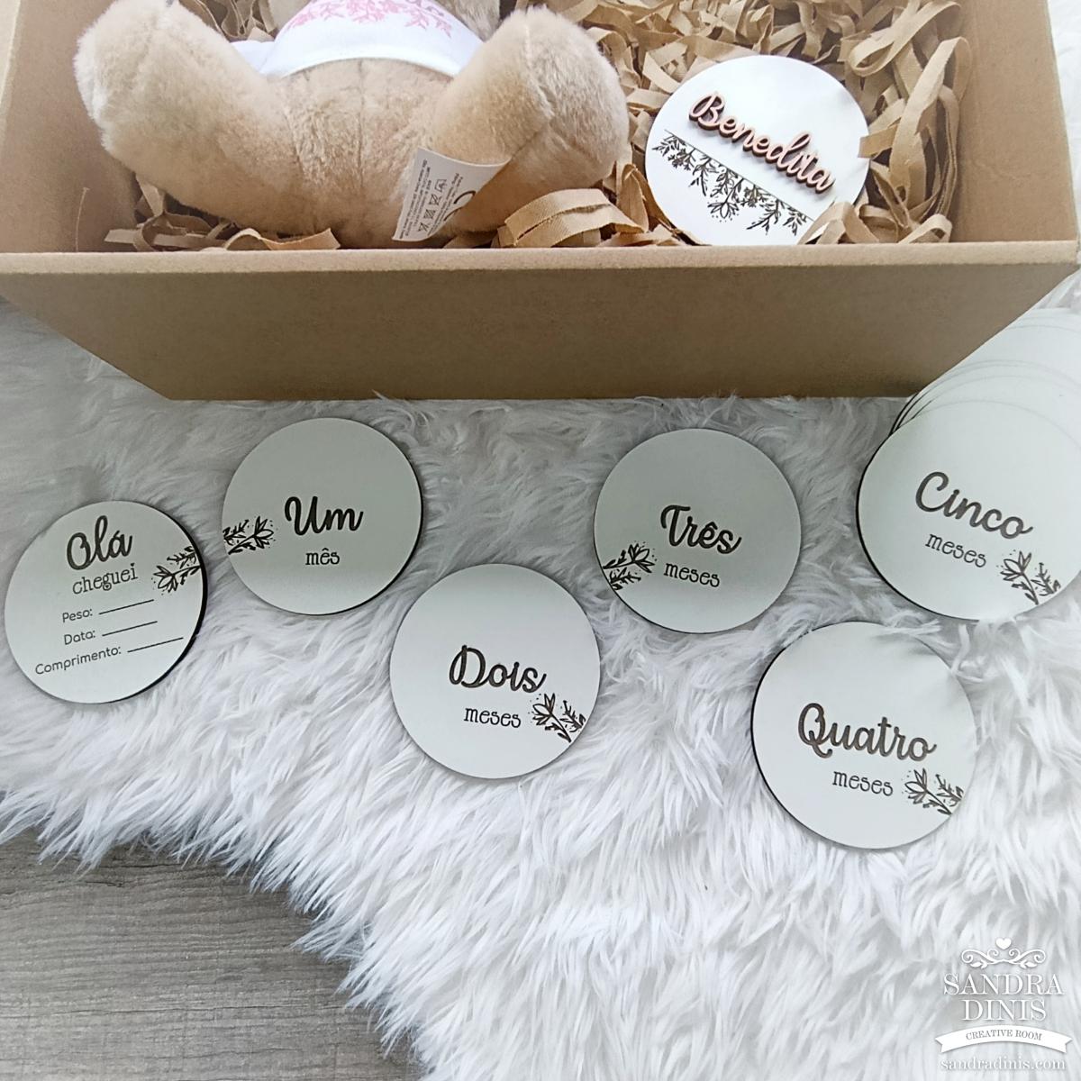 Primeiros Tesouros Bebé Menina – Kit Boas-Vindas 