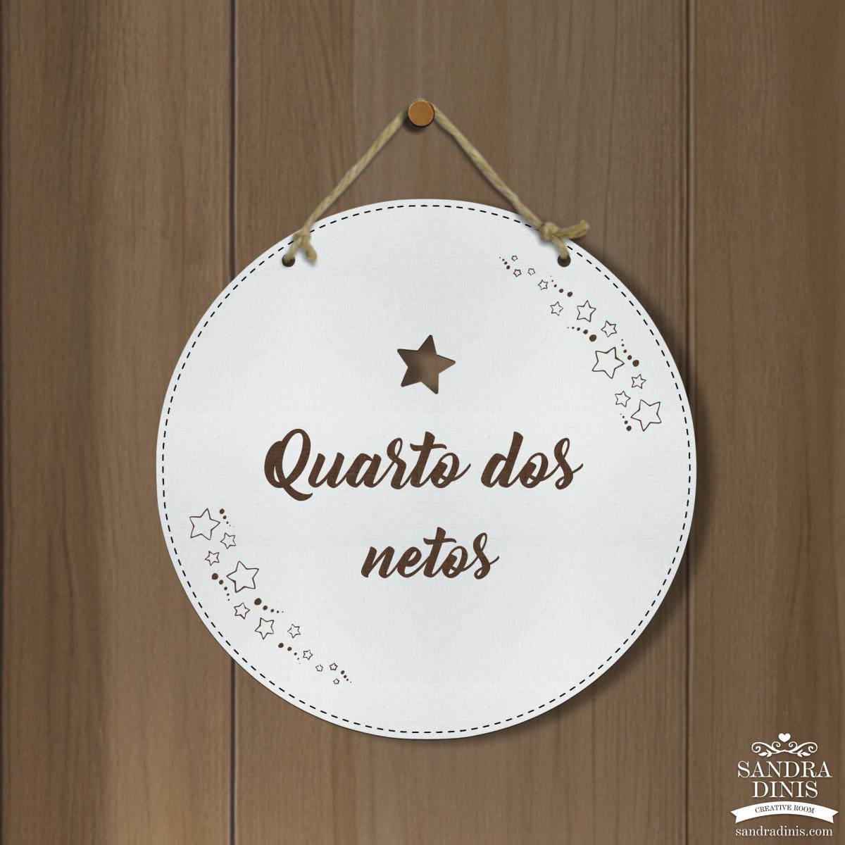 Placa quarto / porta criança com estrelinhas personalizada