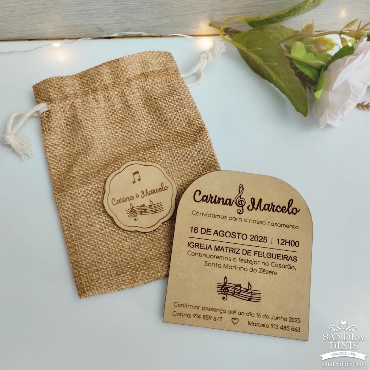 Convite Casamento tema música em saquinho