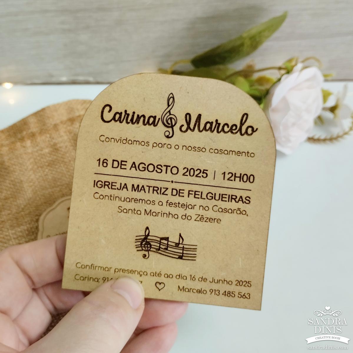 Convite Casamento tema música em saquinho