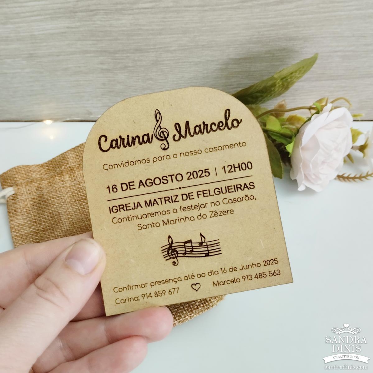 Convite Casamento tema música em saquinho