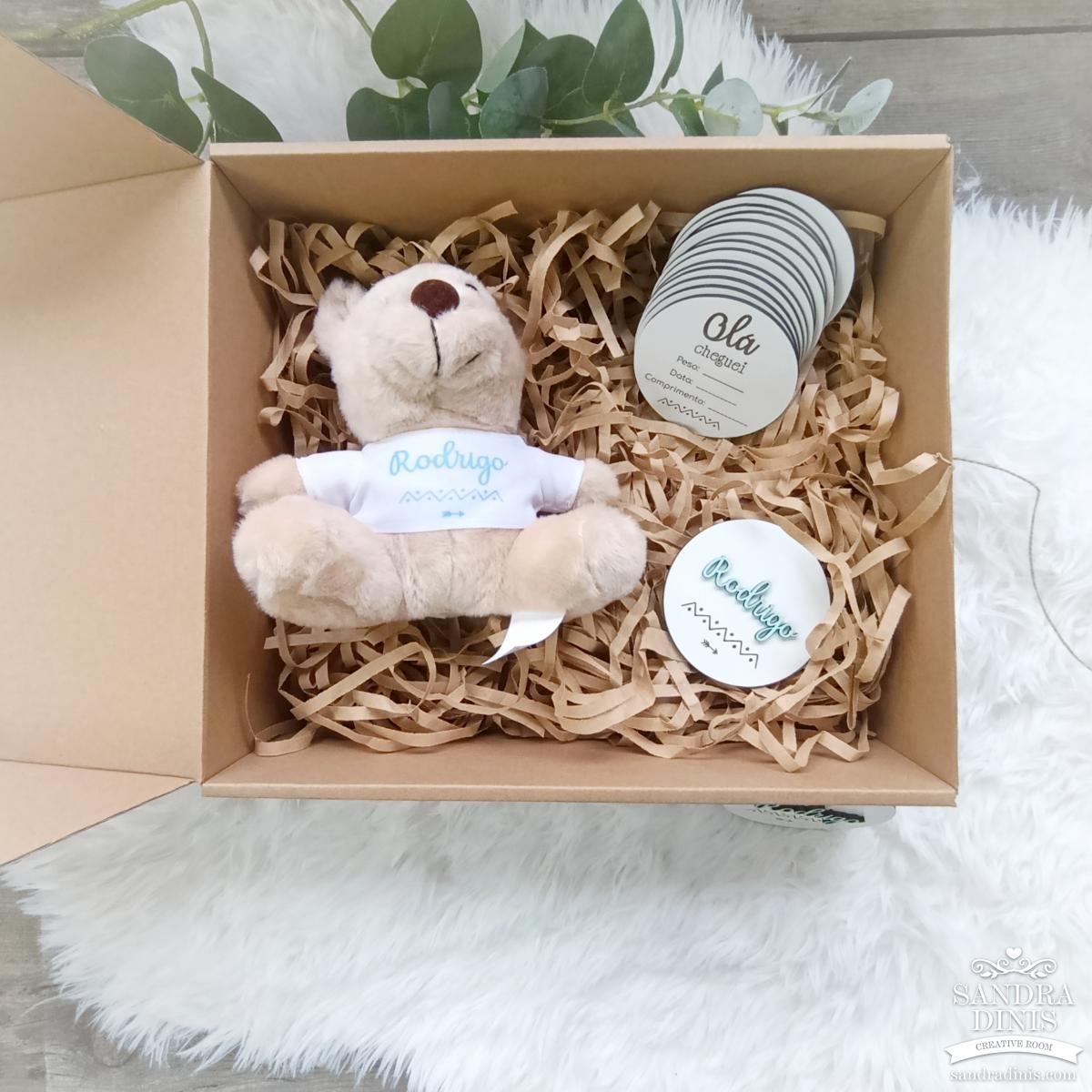 Primeiros Tesouros Bebé Menino – Kit Boas-Vindas