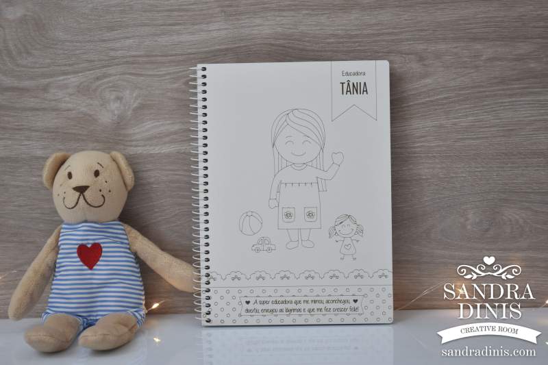 Caderno Educadora de Infância Branco