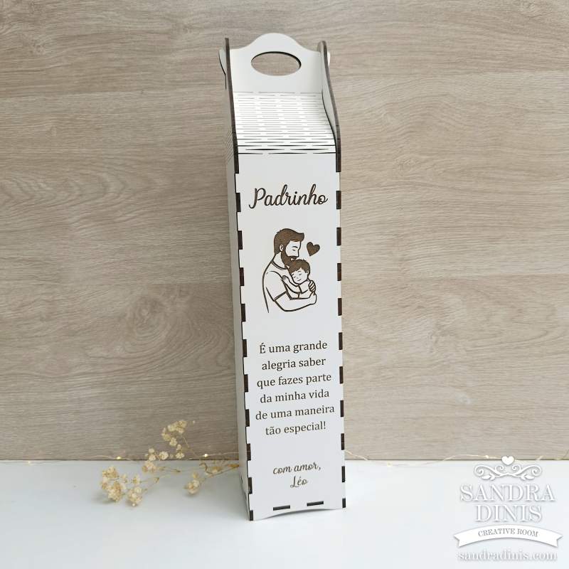 Caixa de Madeira Personalizada para Garrafa - padrinho batismo